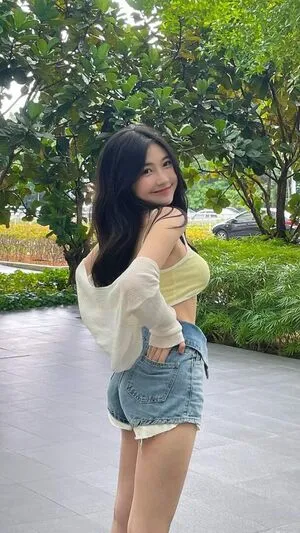 Ellen Tan OnlyFans Leaked Free Thumbnail Picture - #wIxUnoVlCU