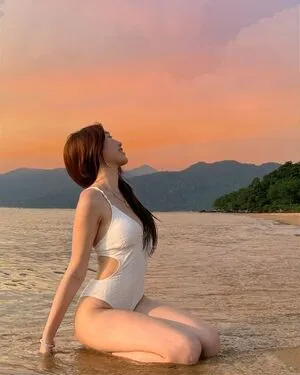 Ellen Tan OnlyFans Leaked Free Thumbnail Picture - #znd1O5iNok