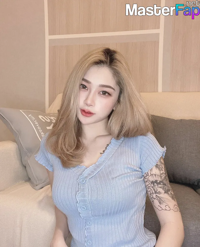 ellena_ling33