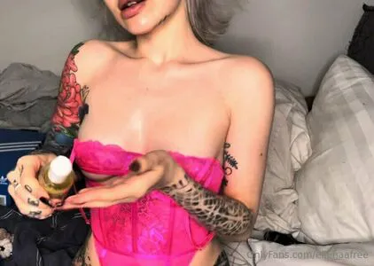 Ellenaafree OnlyFans Leaked Free Thumbnail Picture - #c7IIGE1bZW