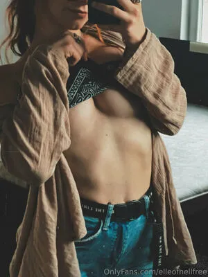 Elleofhellfree OnlyFans Leaked Free Thumbnail Picture - #BOPE7utx07