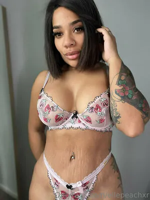 Ellepeachxr OnlyFans Leaked Free Thumbnail Picture - #SZvztF14DT