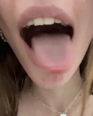 Ellesasmrr OnlyFans Leaked Free Thumbnail Picture - #6eIBwX8G14