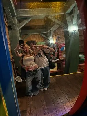 Ellesasmrr OnlyFans Leaked Free Thumbnail Picture - #73m4Wy2BQr