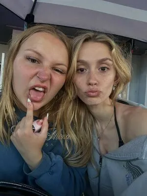 Ellesasmrr OnlyFans Leaked Free Thumbnail Picture - #7Hai3Ahum0