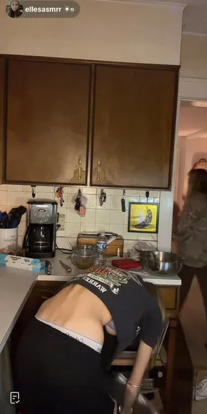 Ellesasmrr OnlyFans Leaked Free Thumbnail Picture - #teRnmyc92R