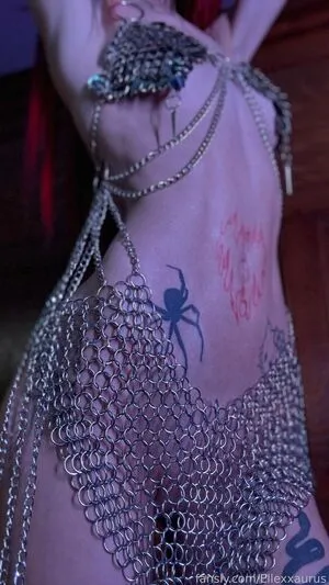 Ellesaurus23 OnlyFans Leaked Free Thumbnail Picture - #HiozHNeeh0