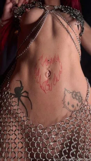 Ellesaurus23 OnlyFans Leaked Free Thumbnail Picture - #MOgePnjeLe