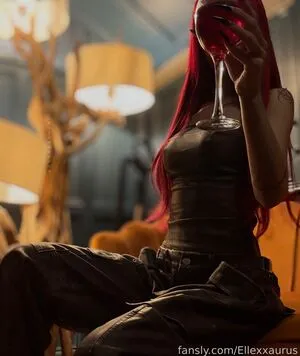 Ellesaurus23 OnlyFans Leaked Free Thumbnail Picture - #qmBomeCQeE