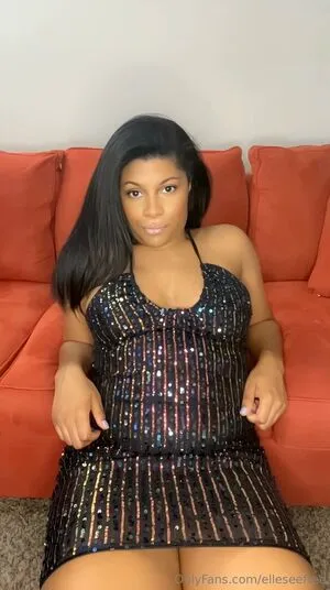 Elleseefree OnlyFans Leaked Free Thumbnail Picture - #6axYdb3Mix