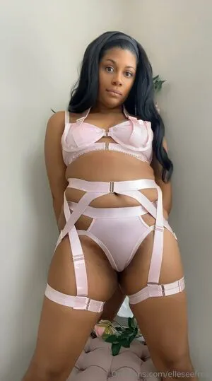 Elleseefree OnlyFans Leaked Free Thumbnail Picture - #GwBApP3sdb