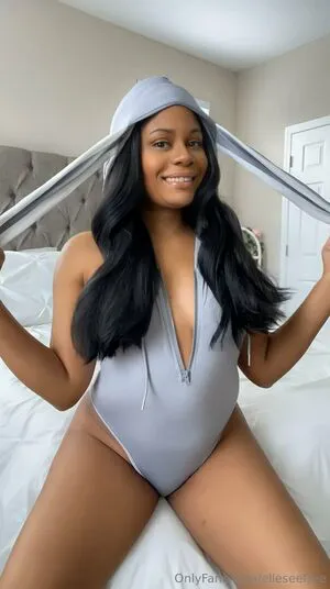 Elleseefree OnlyFans Leaked Free Thumbnail Picture - #IBks3TgCtF