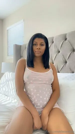 Elleseefree OnlyFans Leaked Free Thumbnail Picture - #ISnIFLL0Zr