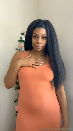 Elleseefree OnlyFans Leaked Free Thumbnail Picture - #T0mcU4PPD4