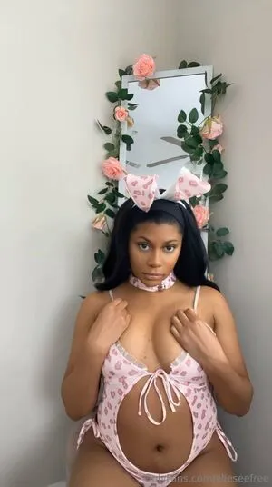 Elleseefree OnlyFans Leaked Free Thumbnail Picture - #Tg98GotBH4