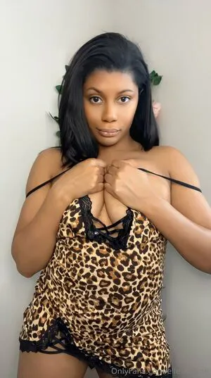 Elleseefree OnlyFans Leaked Free Thumbnail Picture - #iQFgzokJqG