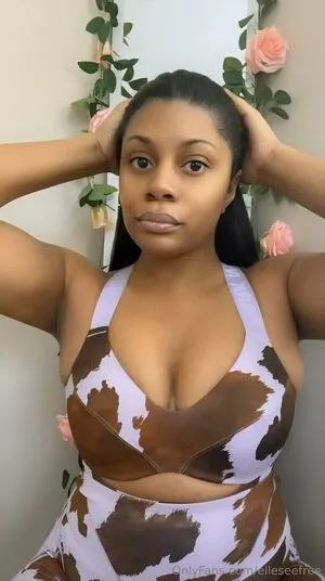Elleseefree OnlyFans Leaked Free Thumbnail Picture - #ny8rJWPwmL
