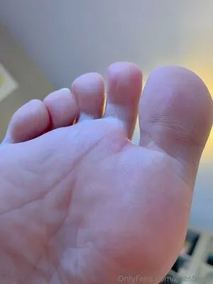 Ellesfeet8 OnlyFans Leaked Free Thumbnail Picture - #NORtzANDFF