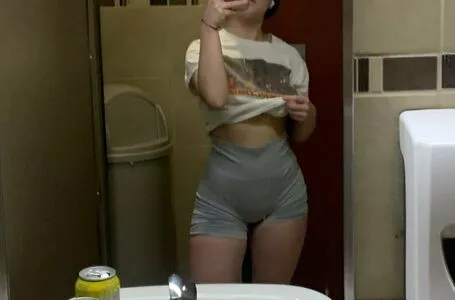 Elleskiii OnlyFans Leaked Free Thumbnail Picture - #kDDQXDmXn4