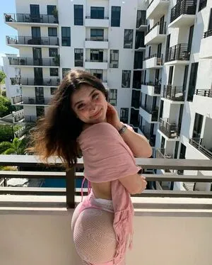 Elleskiii OnlyFans Leaked Free Thumbnail Picture - #ow9Yi9SSGt