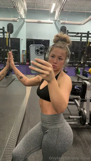 Ellevicexo OnlyFans Leaked Free Thumbnail Picture - #DjWKbuVNUl