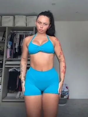Elley Davies OnlyFans Leaked Free Thumbnail Picture - #pyl3OzKCGv