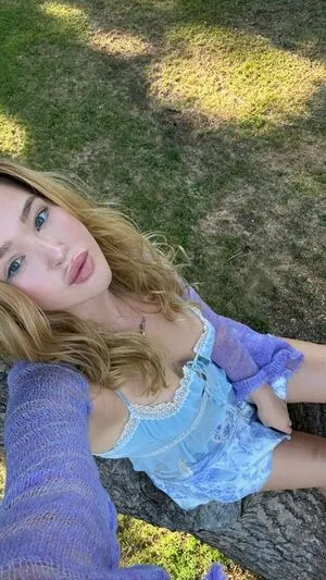 Elley Duhe OnlyFans Leaked Free Thumbnail Picture - #1VojFzcc0x