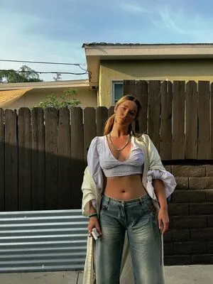 Elley Duhe OnlyFans Leaked Free Thumbnail Picture - #6RGElEkSM1