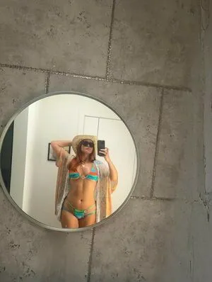 Elley Duhe OnlyFans Leaked Free Thumbnail Picture - #Gp2s4CSW7B