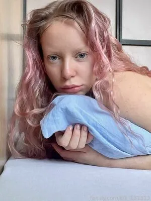 Elli OnlyFans Leaked Free Thumbnail Picture - #0e81q7Kc25
