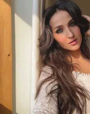 Elli Avrram OnlyFans Leaked Free Thumbnail Picture - #cU0jzswSjz