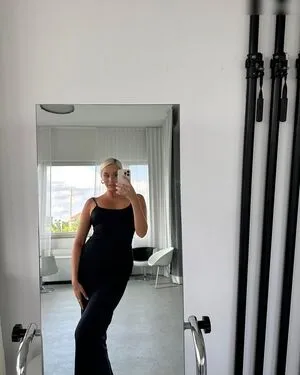 Elli H OnlyFans Leaked Free Thumbnail Picture - #BVVVcNo6Hu