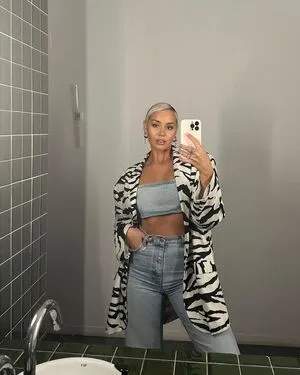 Elli H OnlyFans Leaked Free Thumbnail Picture - #W1W3clQ5uJ