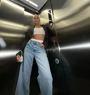 Elli H OnlyFans Leaked Free Thumbnail Picture - #pNB6BA4Dnz