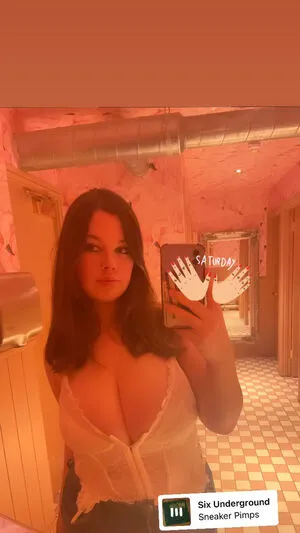 Ellie B OnlyFans Leaked Free Thumbnail Picture - #Wv9ZULa25P