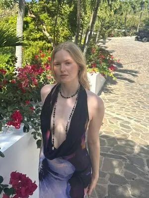 Ellie Bamber OnlyFans Leaked Free Thumbnail Picture - #0ZmywUjr8o