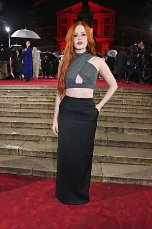 Ellie Bamber OnlyFans Leaked Free Thumbnail Picture - #Aw8k5E2Bty