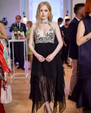 Ellie Bamber OnlyFans Leaked Free Thumbnail Picture - #CRCvOtrnIH