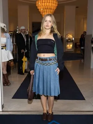 Ellie Bamber OnlyFans Leaked Free Thumbnail Picture - #EjoYoH24kf