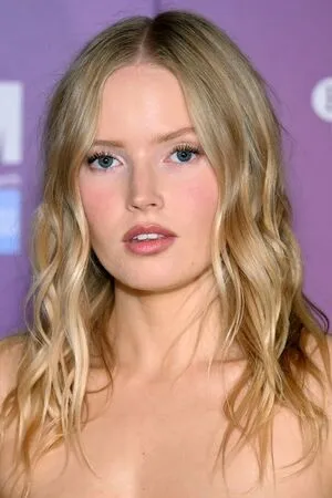 Ellie Bamber OnlyFans Leaked Free Thumbnail Picture - #IyDiiZ4BYc