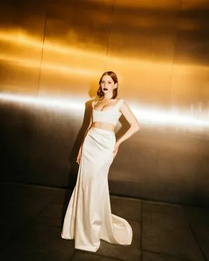Ellie Bamber OnlyFans Leaked Free Thumbnail Picture - #eNJsDgw7nN