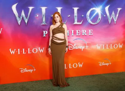Ellie Bamber OnlyFans Leaked Free Thumbnail Picture - #fcyEdvVFjw