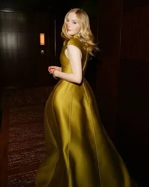 Ellie Bamber OnlyFans Leaked Free Thumbnail Picture - #ldYkmtouaC