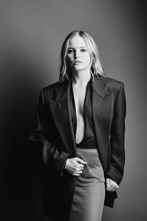 Ellie Bamber OnlyFans Leaked Free Thumbnail Picture - #n6HNxSUEnb