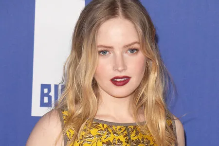 Ellie Bamber OnlyFans Leaked Free Thumbnail Picture - #vJMU9bAZzm