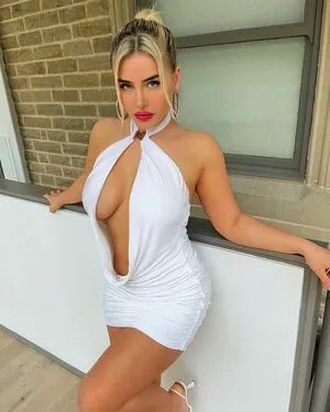 Ellie Brown OnlyFans Leaked Free Thumbnail Picture - #6fY1Fnfym3