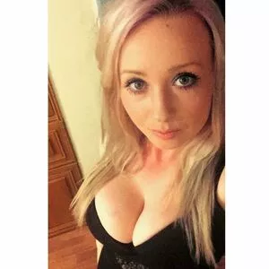 Ellie Cassidy OnlyFans Leaked Free Thumbnail Picture - #DzA5IbtE0E