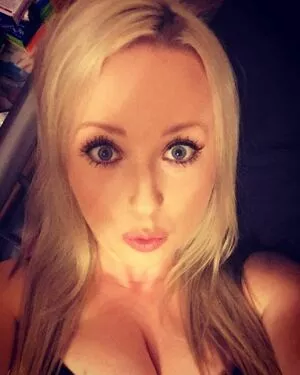 Ellie Cassidy OnlyFans Leaked Free Thumbnail Picture - #J0ooG00j72