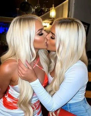 Ellie Coldwell OnlyFans Leaked Free Thumbnail Picture - #3fXv2hwmZ6