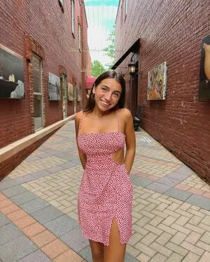 Ellie Dobleske OnlyFans Leaked Free Thumbnail Picture - #66LabKk1f5